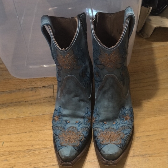 Embroidered Blue and Brown Women's Boots - Picture 1 of 3